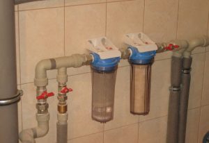 Установка проточного фильтра для воды в Брянске
